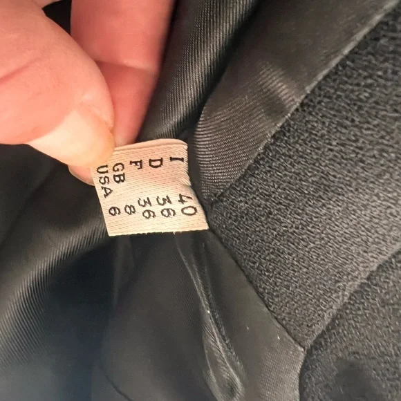 Vintage Moschino Cheap and chic Black Coat Italy size 40 US 6 - Picture 13 of 14